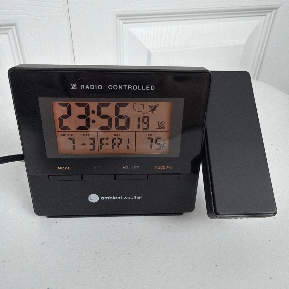 Ambient Weather RC-8427 Radio Controlled Projection Alarm Clock Temperature WWV